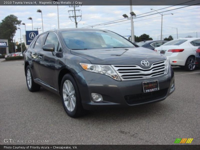 Magnetic Gray Metallic / Gray 2010 Toyota Venza I4