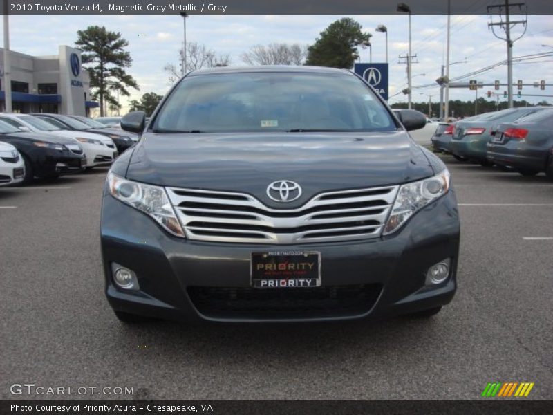 Magnetic Gray Metallic / Gray 2010 Toyota Venza I4