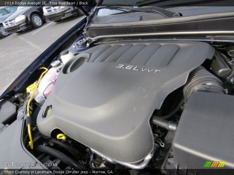 True Blue Pearl / Black 2014 Dodge Avenger SE