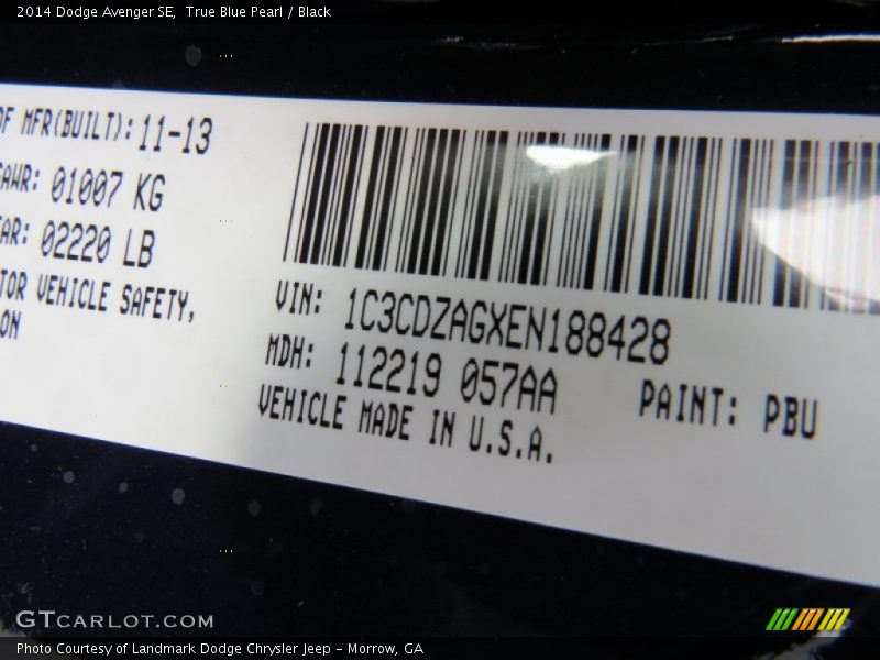 True Blue Pearl / Black 2014 Dodge Avenger SE