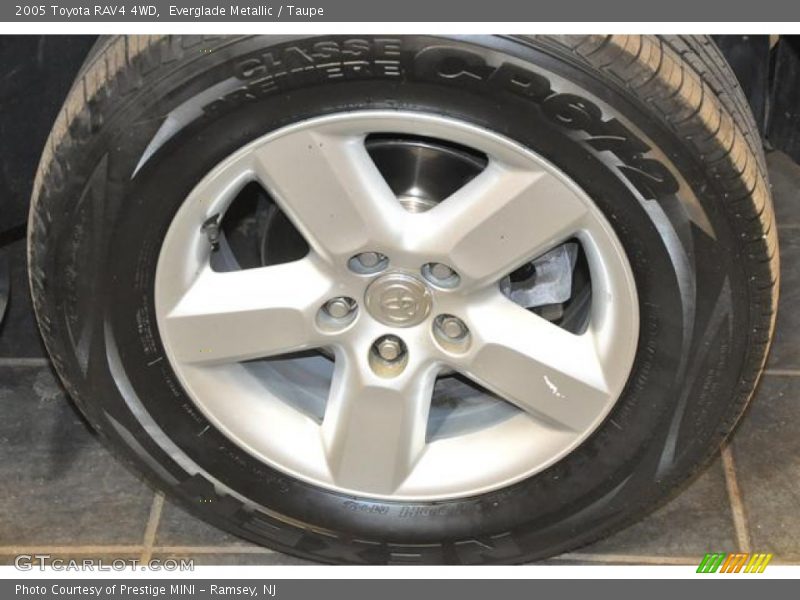 Everglade Metallic / Taupe 2005 Toyota RAV4 4WD