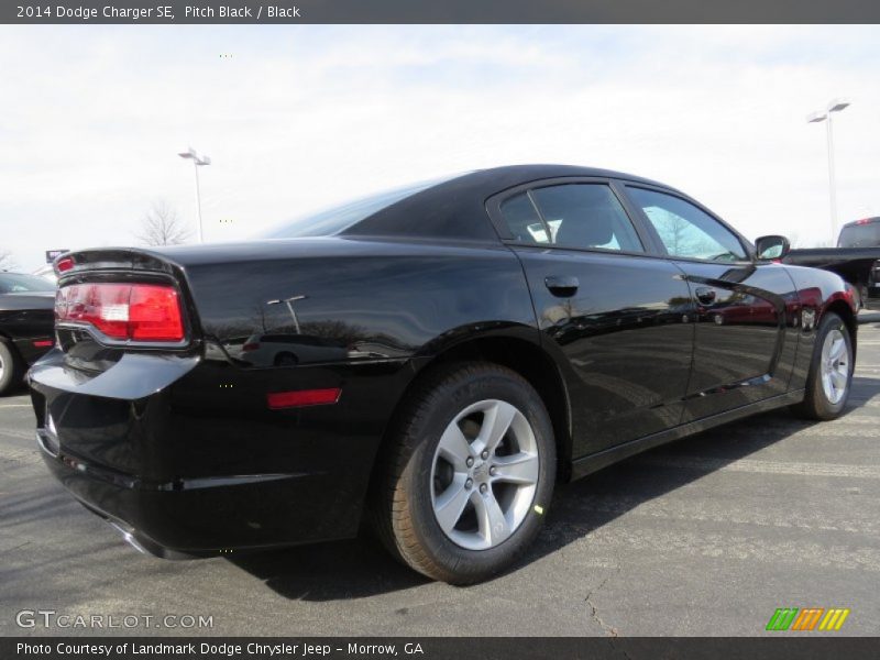 Pitch Black / Black 2014 Dodge Charger SE