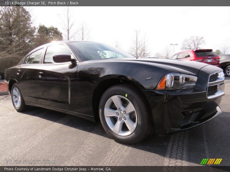 Pitch Black / Black 2014 Dodge Charger SE