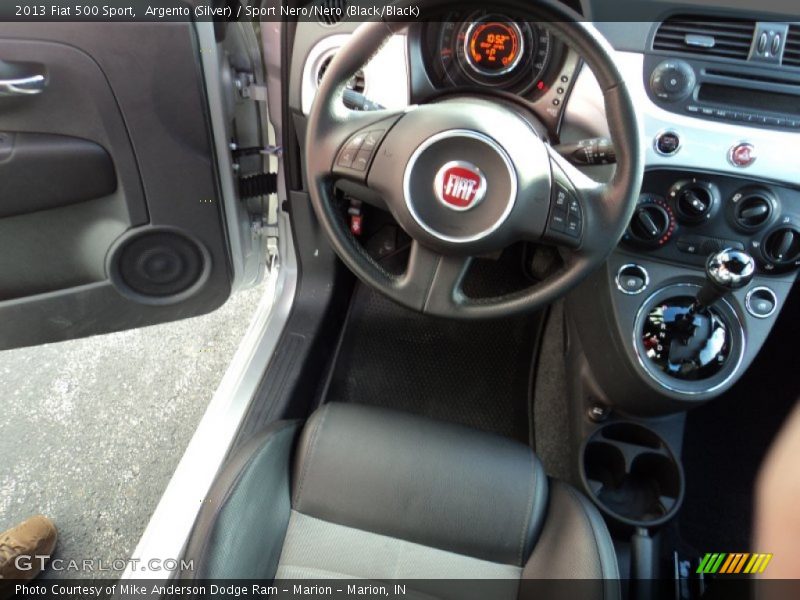 Argento (Silver) / Sport Nero/Nero (Black/Black) 2013 Fiat 500 Sport