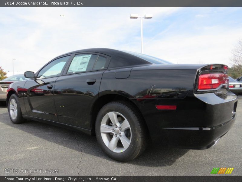 Pitch Black / Black 2014 Dodge Charger SE