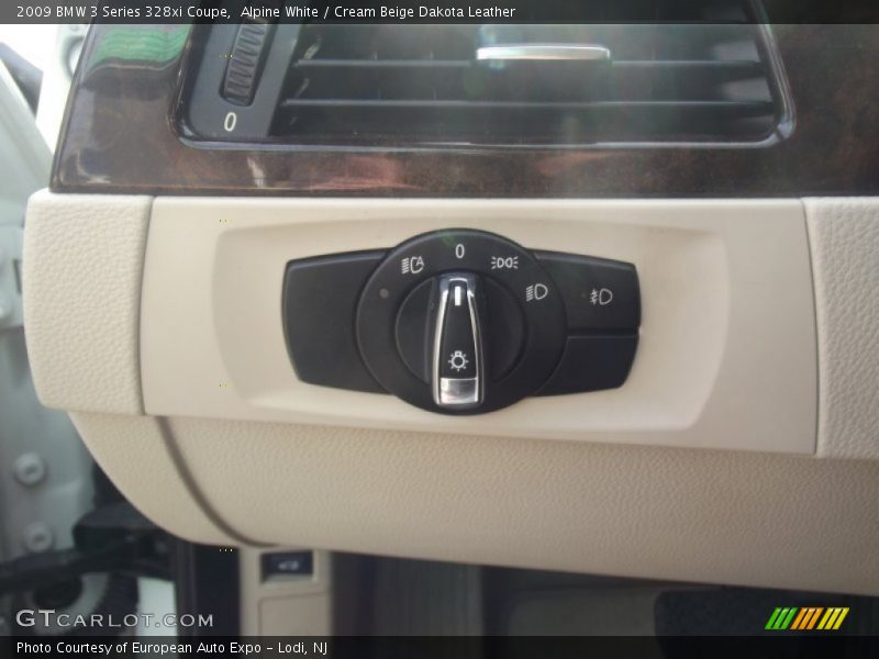 Alpine White / Cream Beige Dakota Leather 2009 BMW 3 Series 328xi Coupe