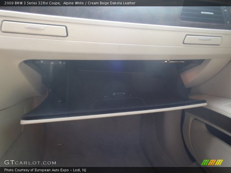 Alpine White / Cream Beige Dakota Leather 2009 BMW 3 Series 328xi Coupe