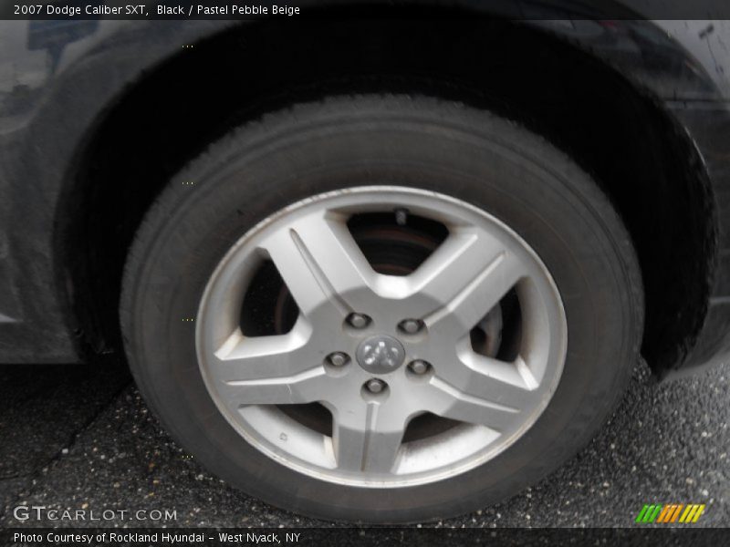 Black / Pastel Pebble Beige 2007 Dodge Caliber SXT