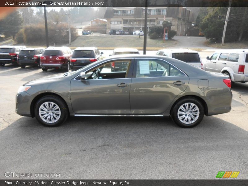 Cypress Green Metallic / Ivory 2013 Toyota Camry LE