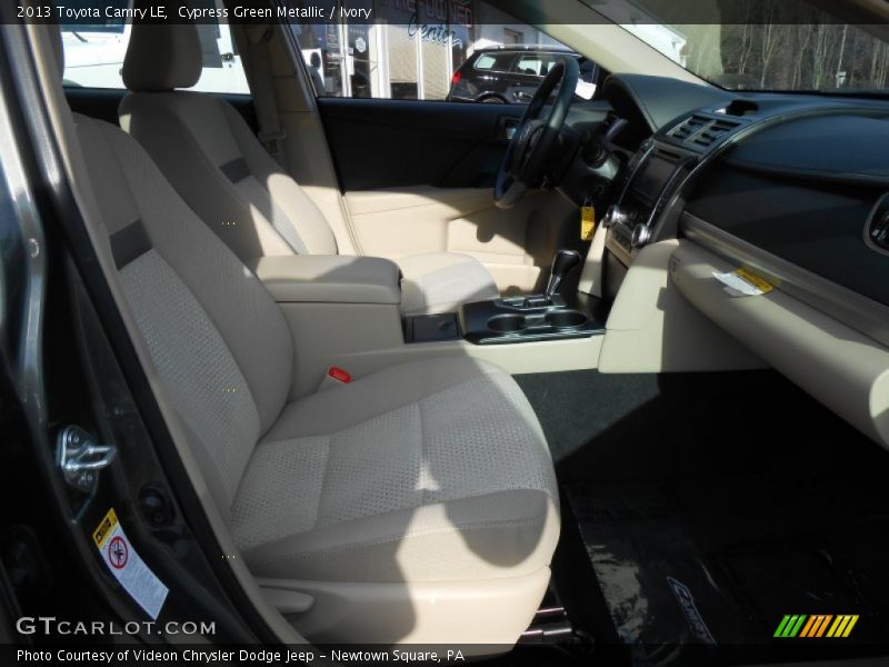 Cypress Green Metallic / Ivory 2013 Toyota Camry LE