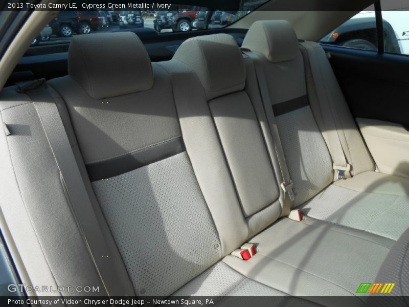 Cypress Green Metallic / Ivory 2013 Toyota Camry LE