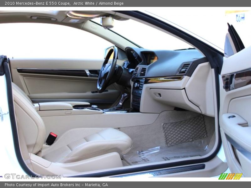 Arctic White / Almond Beige 2010 Mercedes-Benz E 550 Coupe