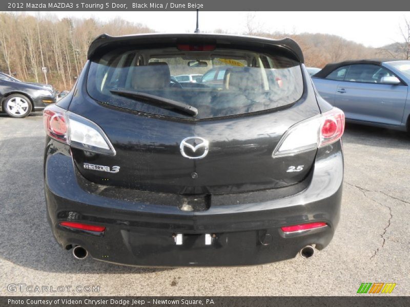 Black Mica / Dune Beige 2012 Mazda MAZDA3 s Touring 5 Door