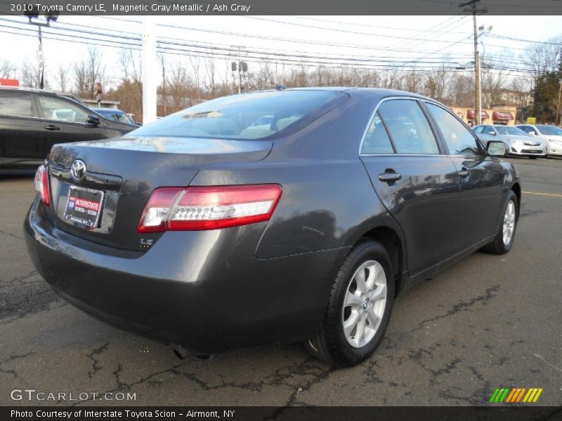 Magnetic Gray Metallic / Ash Gray 2010 Toyota Camry LE