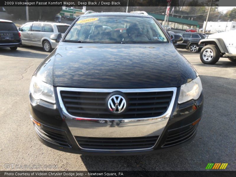 Deep Black / Deep Black 2009 Volkswagen Passat Komfort Wagon