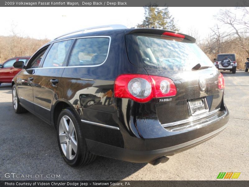 Deep Black / Deep Black 2009 Volkswagen Passat Komfort Wagon