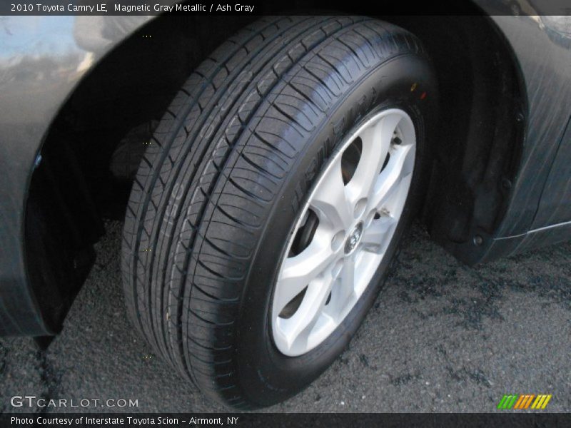 Magnetic Gray Metallic / Ash Gray 2010 Toyota Camry LE