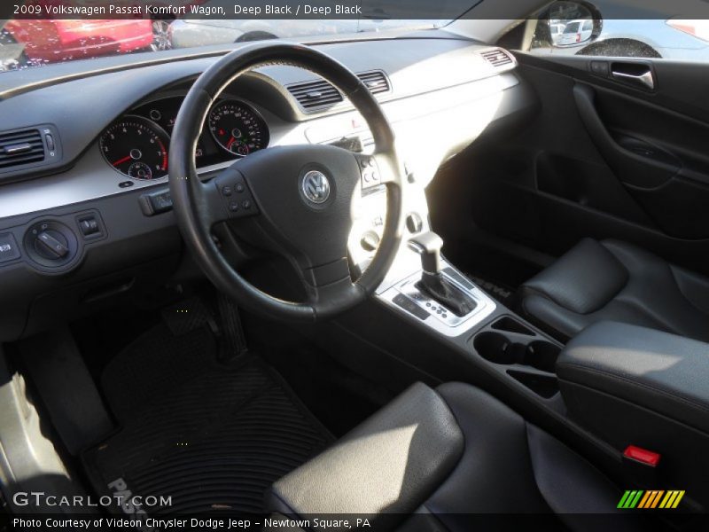 Deep Black / Deep Black 2009 Volkswagen Passat Komfort Wagon