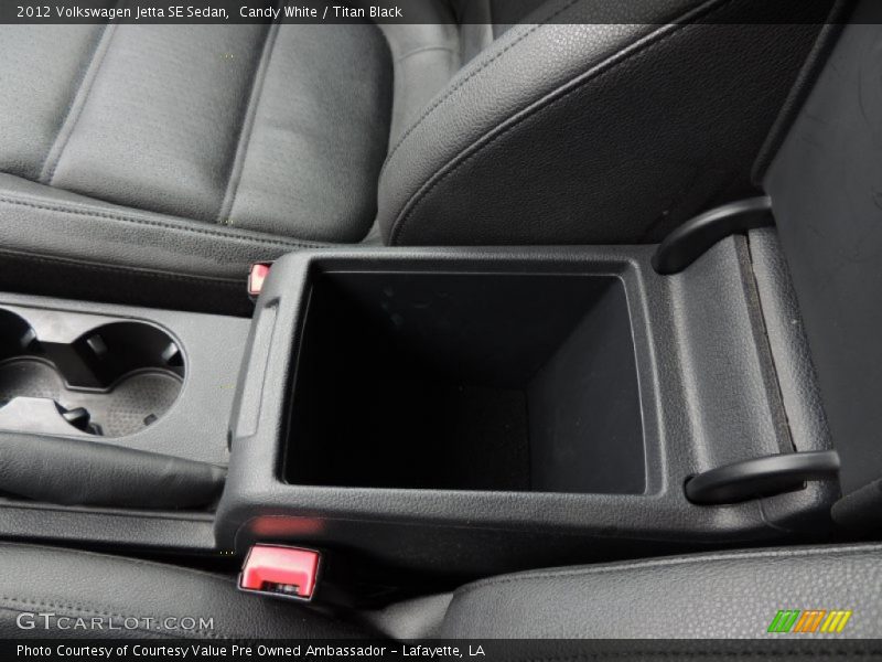 Candy White / Titan Black 2012 Volkswagen Jetta SE Sedan