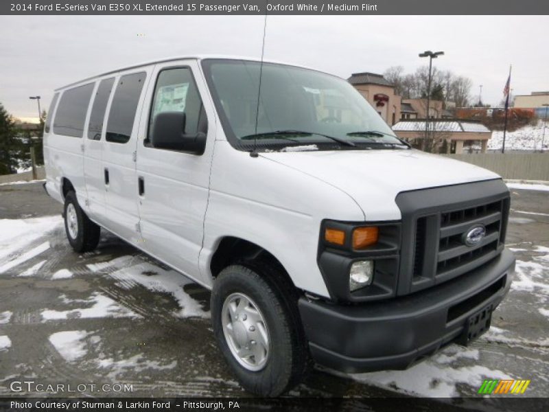 Front 3/4 View of 2014 E-Series Van E350 XL Extended 15 Passenger Van
