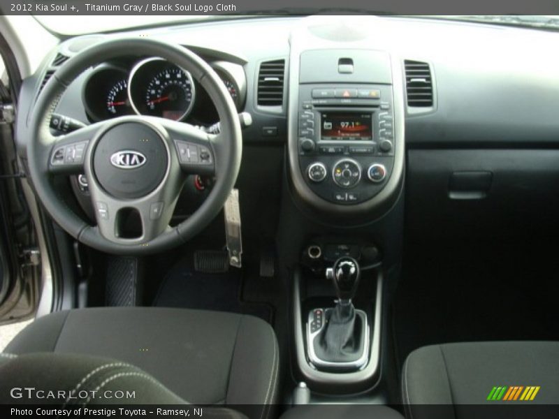Titanium Gray / Black Soul Logo Cloth 2012 Kia Soul +
