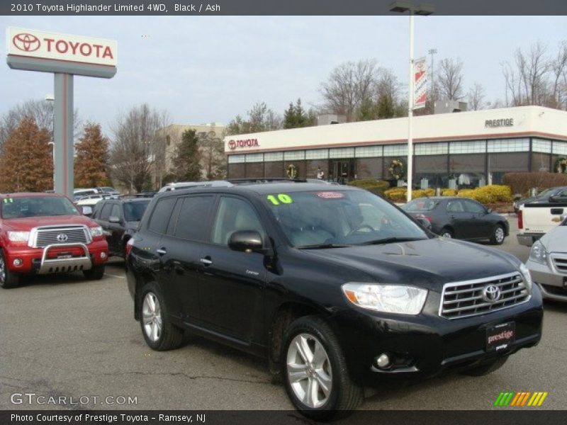 Black / Ash 2010 Toyota Highlander Limited 4WD