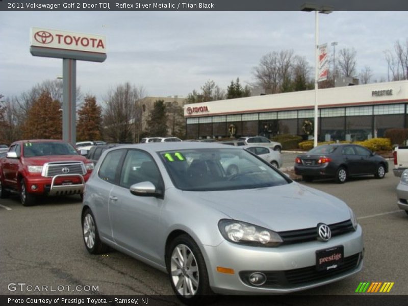 Reflex Silver Metallic / Titan Black 2011 Volkswagen Golf 2 Door TDI