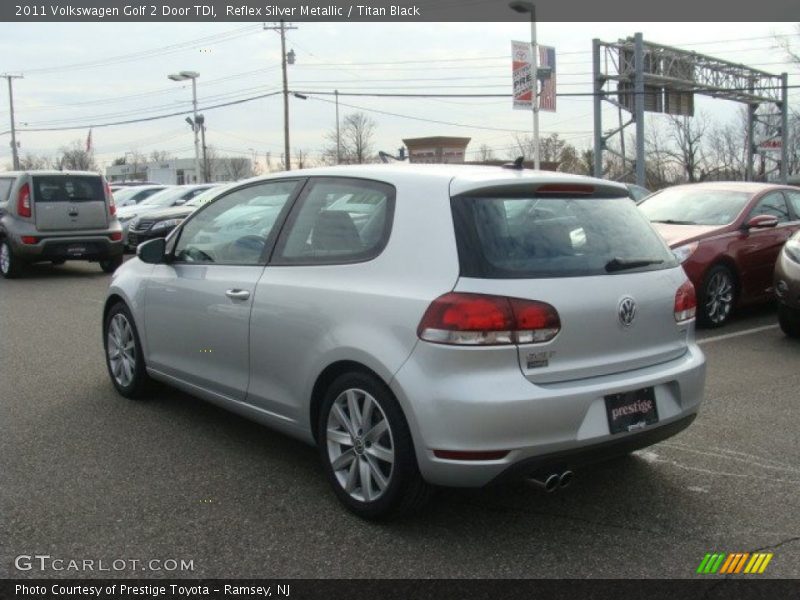 Reflex Silver Metallic / Titan Black 2011 Volkswagen Golf 2 Door TDI