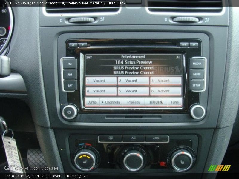 Reflex Silver Metallic / Titan Black 2011 Volkswagen Golf 2 Door TDI