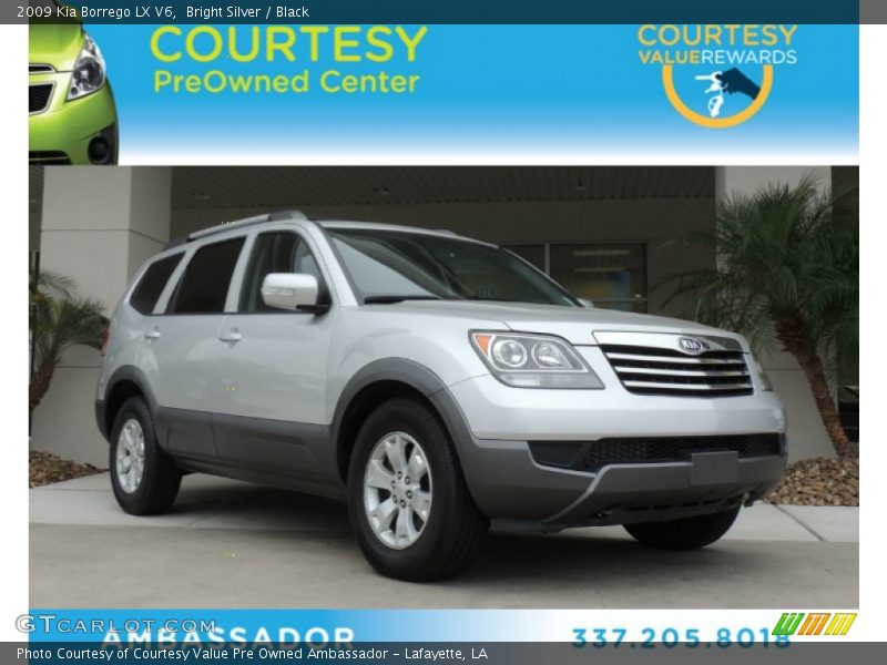 Bright Silver / Black 2009 Kia Borrego LX V6