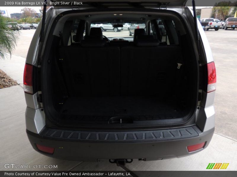 Bright Silver / Black 2009 Kia Borrego LX V6