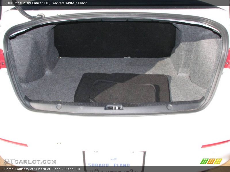 Wicked White / Black 2008 Mitsubishi Lancer DE