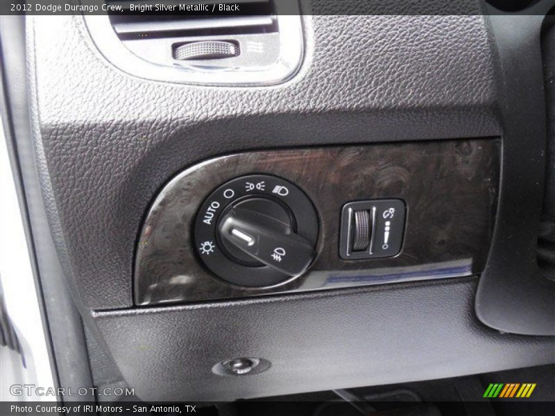 Bright Silver Metallic / Black 2012 Dodge Durango Crew