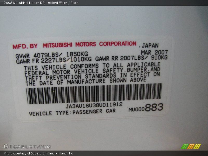 Wicked White / Black 2008 Mitsubishi Lancer DE