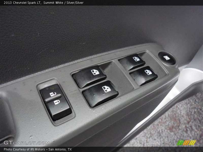 Summit White / Silver/Silver 2013 Chevrolet Spark LT