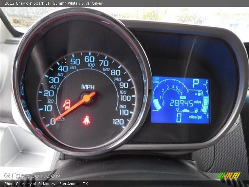 Summit White / Silver/Silver 2013 Chevrolet Spark LT