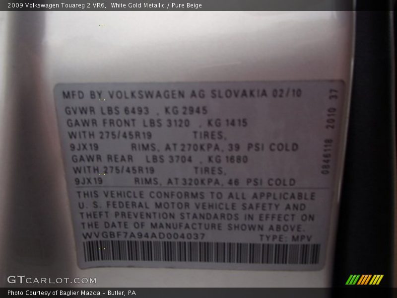 White Gold Metallic / Pure Beige 2009 Volkswagen Touareg 2 VR6