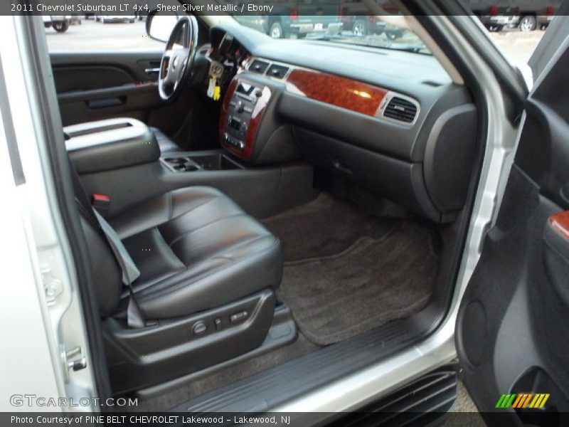 Sheer Silver Metallic / Ebony 2011 Chevrolet Suburban LT 4x4