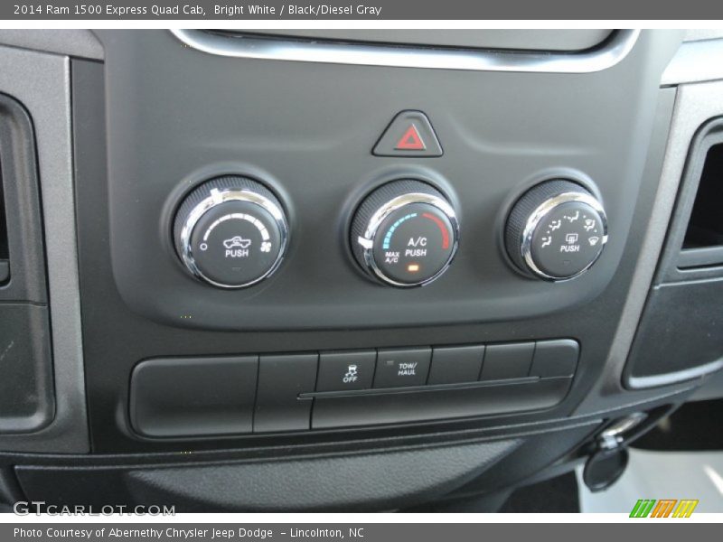 Bright White / Black/Diesel Gray 2014 Ram 1500 Express Quad Cab