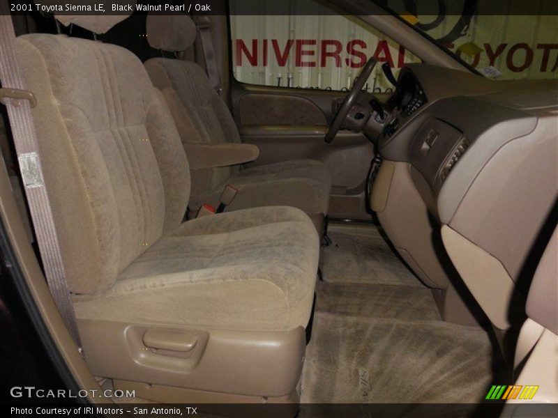 Black Walnut Pearl / Oak 2001 Toyota Sienna LE