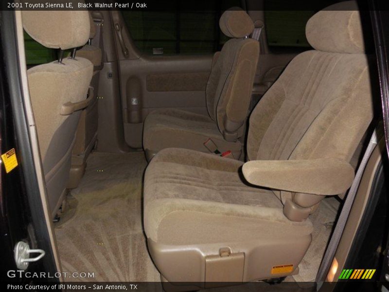 Black Walnut Pearl / Oak 2001 Toyota Sienna LE