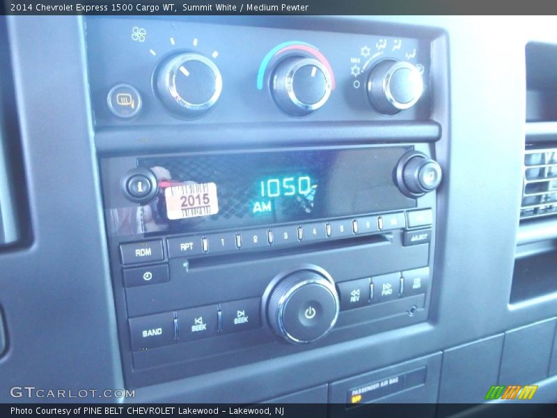 Summit White / Medium Pewter 2014 Chevrolet Express 1500 Cargo WT