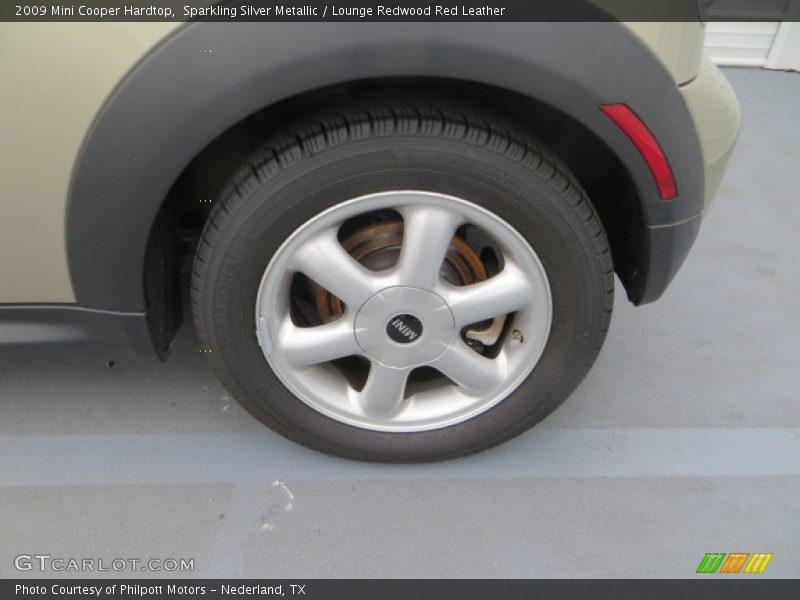 Sparkling Silver Metallic / Lounge Redwood Red Leather 2009 Mini Cooper Hardtop
