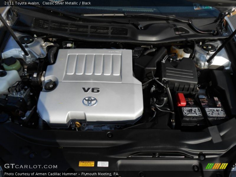 Classic Silver Metallic / Black 2011 Toyota Avalon