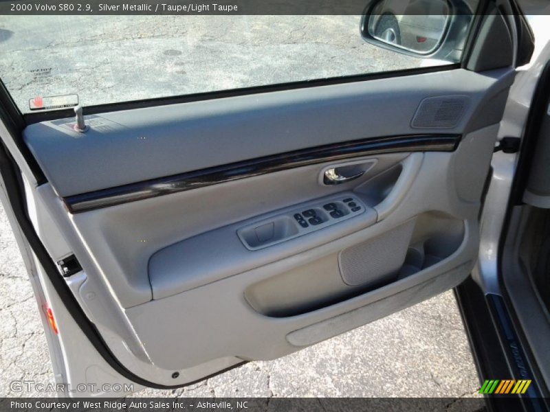 Silver Metallic / Taupe/Light Taupe 2000 Volvo S80 2.9