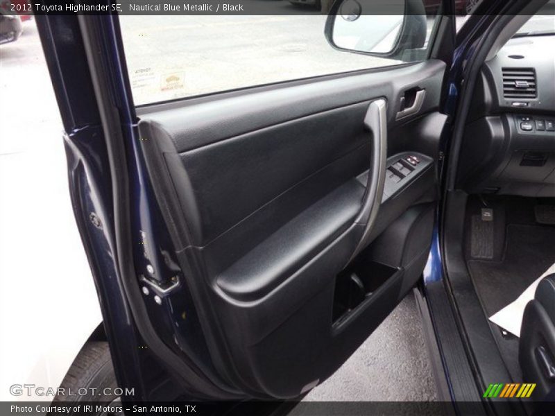 Nautical Blue Metallic / Black 2012 Toyota Highlander SE