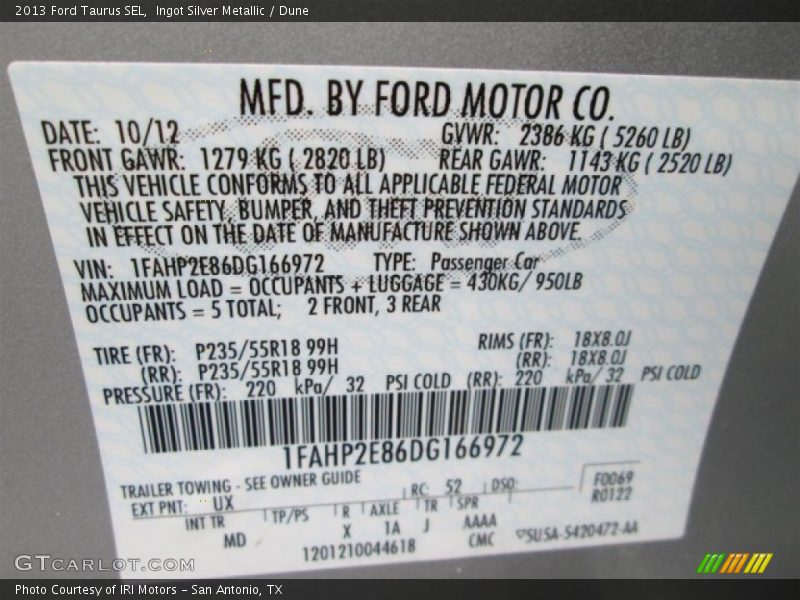 Ingot Silver Metallic / Dune 2013 Ford Taurus SEL