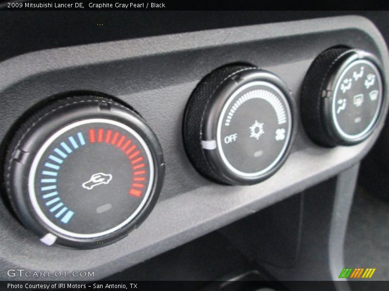 Graphite Gray Pearl / Black 2009 Mitsubishi Lancer DE