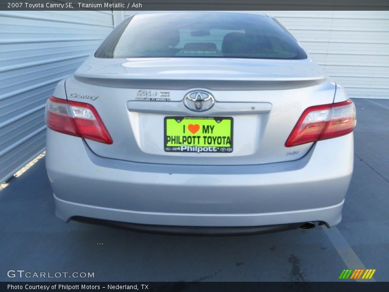 Titanium Metallic / Ash 2007 Toyota Camry SE