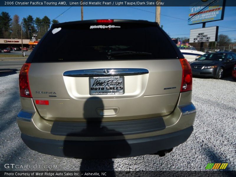 Linen Gold Metallic Pearl / Light Taupe/Dark Slate Gray 2006 Chrysler Pacifica Touring AWD